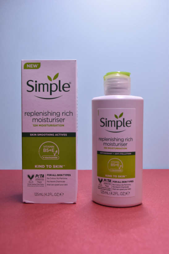 "کرم آبرسان سیمپل ریچ KIND TO SKIN Rich Simple"