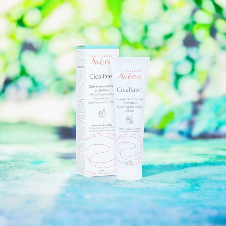 کرم سیکالفیت پلاس ترمیم کننده و ضد لک اون Cicalfate Avene