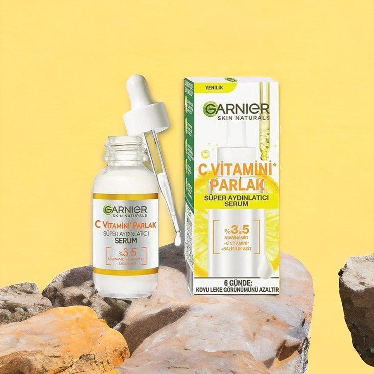 سرم پوست گارنیه مدل Vitamin C حجم 30 میلی لیتر