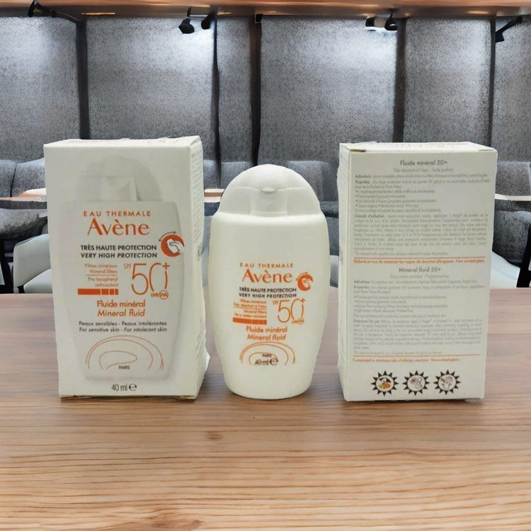 ضد آفتاب فلوئید مینرال +SPF50 بی رنگ اون حجم 40میل